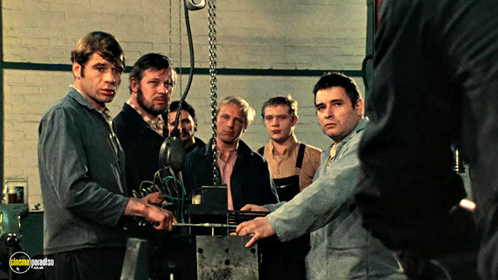 A still #17 from Eight Hours are Not a Day (1973)