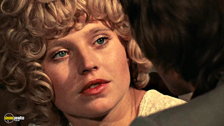 A still #9 from Eight Hours are Not a Day (1973)