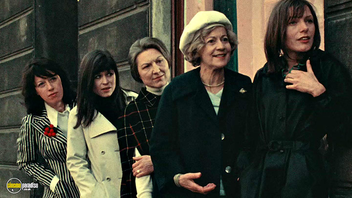 A still #5 from Eight Hours are Not a Day (1973)