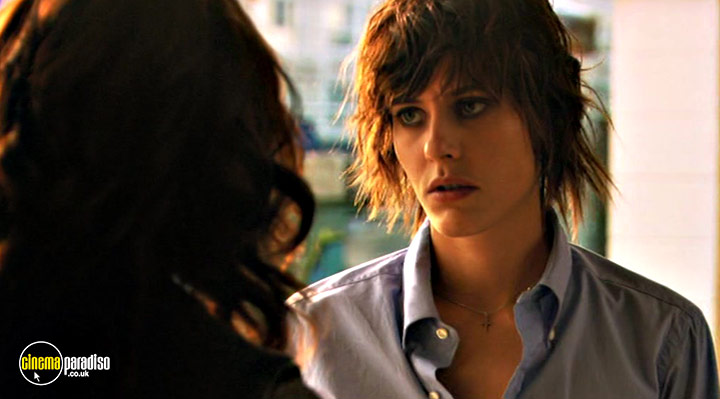 A still #18 from The L Word: Series 3 (2006)