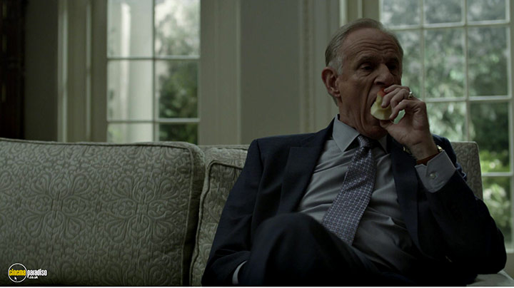 A still #28 from House of Cards: Series 5 (2017)