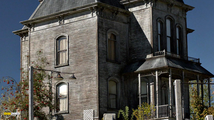 A still #26 from Bates Motel: Series 5 (2017)