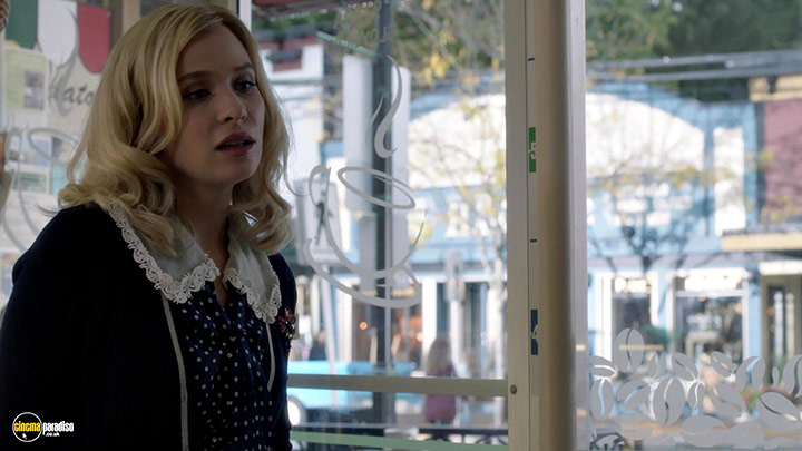 A still #24 from Bates Motel: Series 5 (2017)