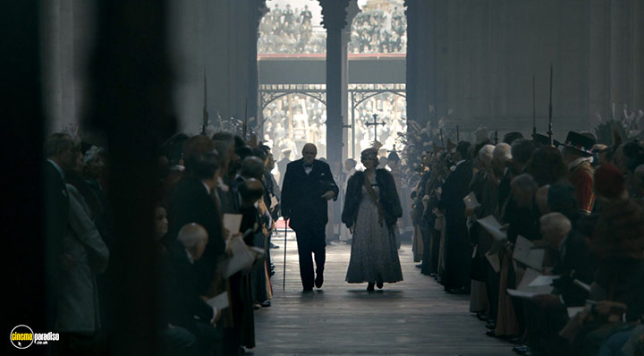 A still #38 from The Crown: Series 1 (2016)