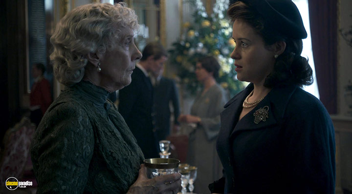 A still #36 from The Crown: Series 1 (2016)