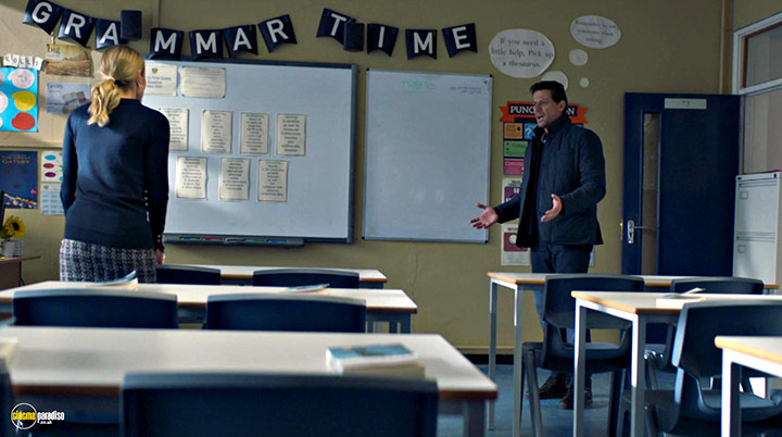A still #5 from Liar (2017)