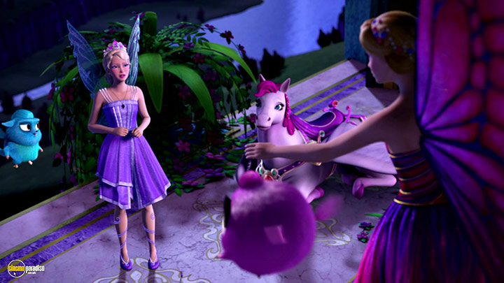 A still #18 from Barbie: Mariposa and the Fairy Princess (2013)