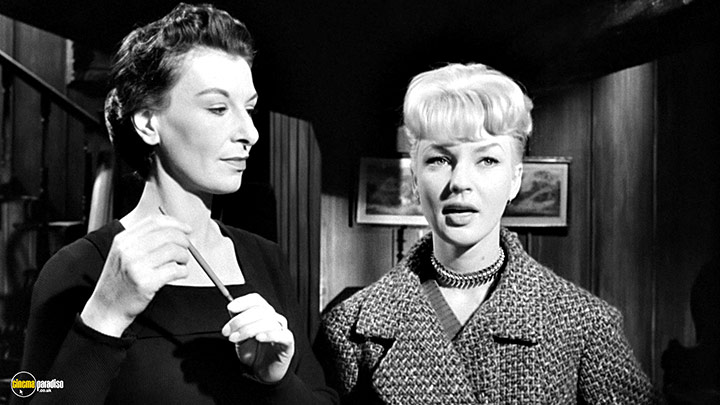 A still #17 from The City of the Dead (1960)