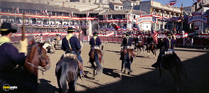 A still #35 from Magnificent Showman (1964)
