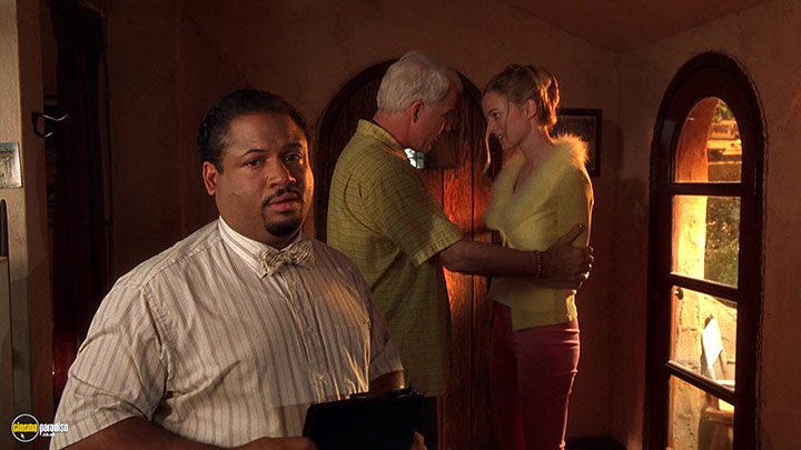 A still #23 from Bowfinger (1999)