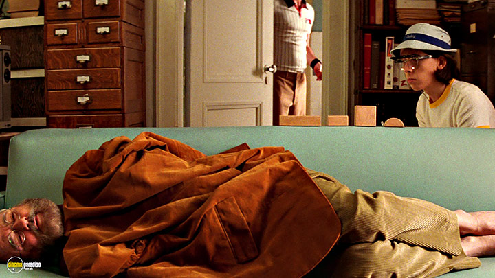 A still #32 from The Royal Tenenbaums (2001)