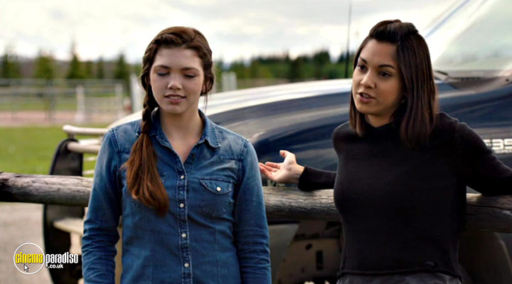 A still #19 from Heartland: Series 10 (2016)