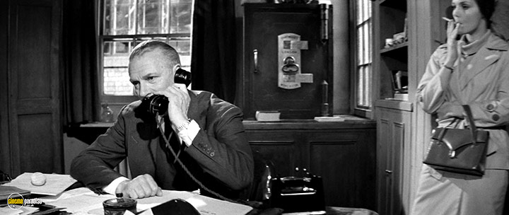 A still #19 from Bunny Lake Is Missing (1965)