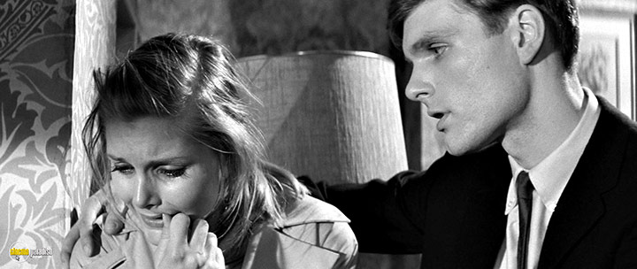 A still #17 from Bunny Lake Is Missing (1965)