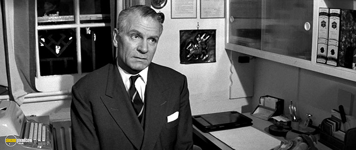 A still #6 from Bunny Lake Is Missing (1965)