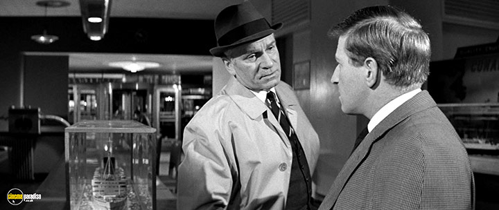 A still #7 from Bunny Lake Is Missing (1965)