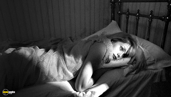 A still #16 from Repulsion (1965)