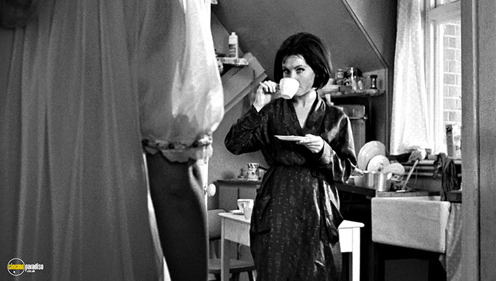 A still #6 from Repulsion (1965)
