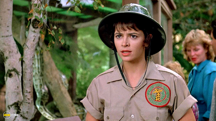 A still #11 from Dragnet (1987)