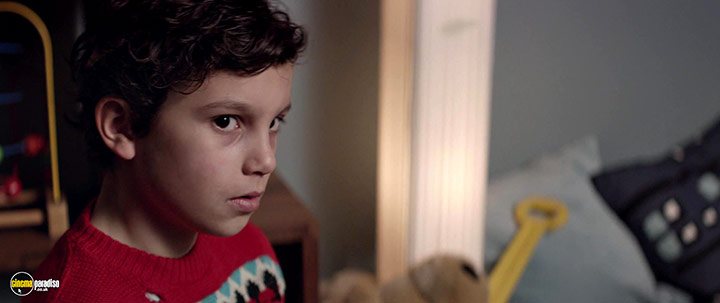 A still #16 from Slumber (2017)