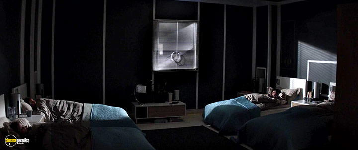 A still #11 from Slumber (2017)