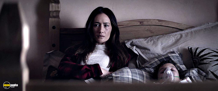 A still #5 from Slumber (2017)