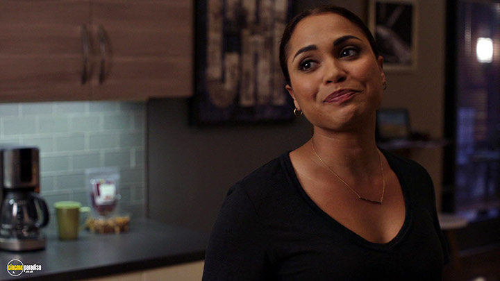 A still #21 from Chicago Fire: Series 5 (2016)