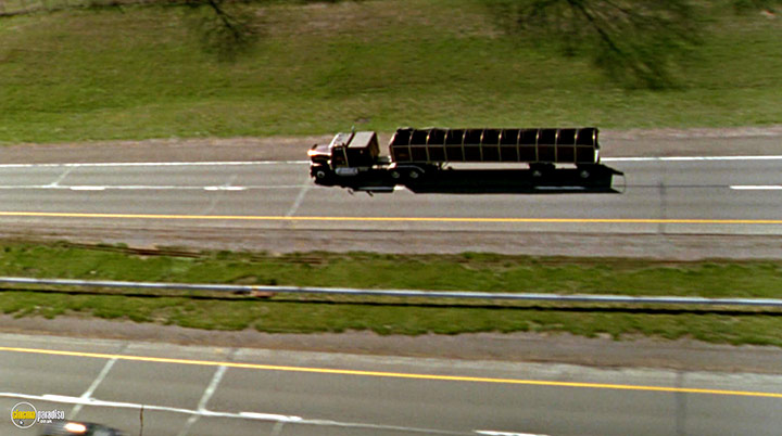A still #20 from Rivers and Tides (2001)