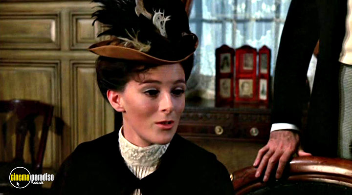A still #31 from I, Monster (1971)