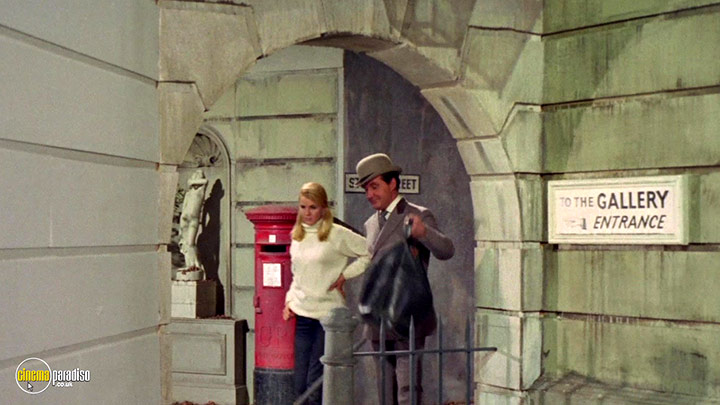 A still #135 from The Avengers: Series 5 (1967)