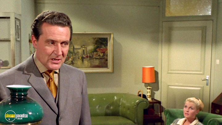 A still #125 from The Avengers: Series 5 (1967)