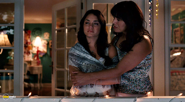 A still #33 from High School Musical 3: Senior Year (2008)