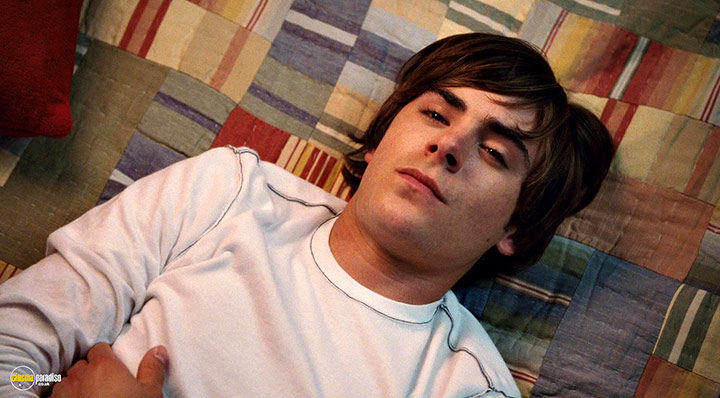 A still #22 from High School Musical 3: Senior Year (2008)