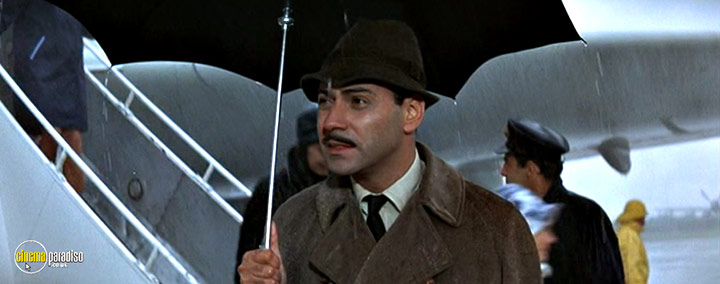 A still #45 from Inspector Clouseau (1968)