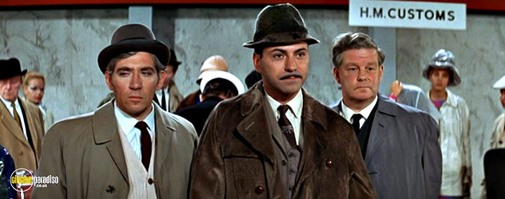 A still #44 from Inspector Clouseau (1968)