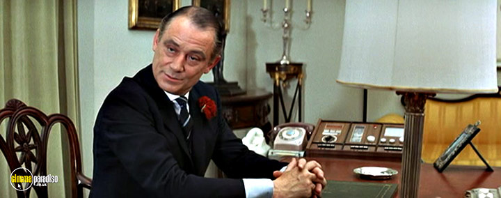 A still #43 from Inspector Clouseau (1968)