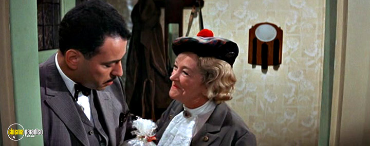A still #36 from Inspector Clouseau (1968)