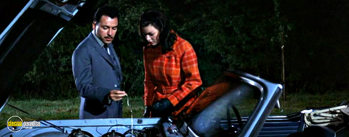 A still #32 from Inspector Clouseau (1968)