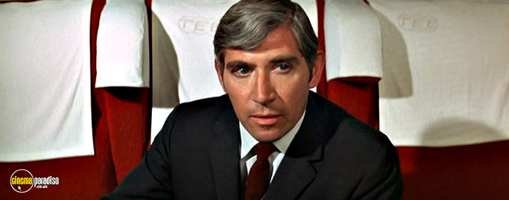 A still #15 from Inspector Clouseau (1968)