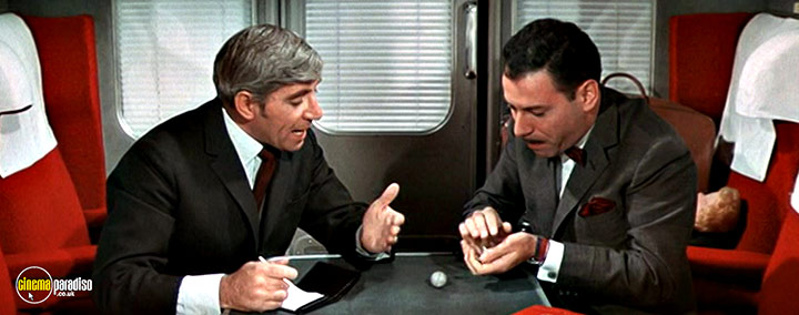 A still #14 from Inspector Clouseau (1968)