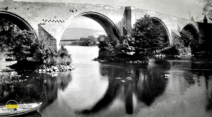 A still #29 from Britain's First Photo Album: The North (2012)
