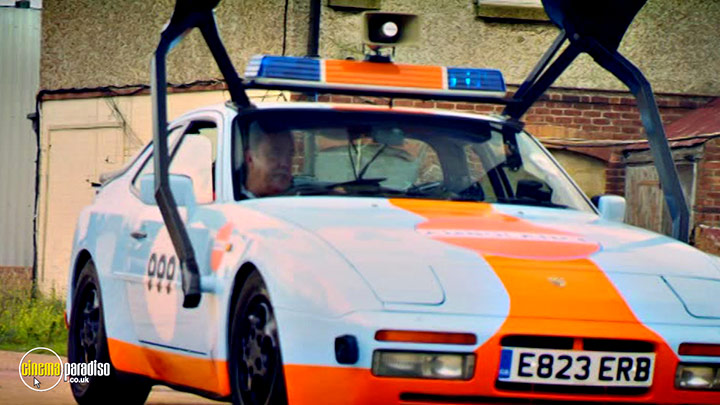 A still #57 from Top Gear: Series 22 (2015)