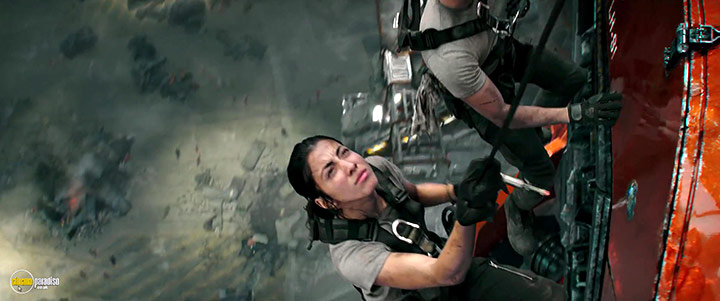 A still #64 from Pacific Rim: Uprising (2018)
