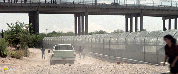 A still #8 from The Border (1982)