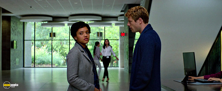 A still #16 from Flatliners (2017)
