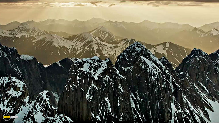 A still #5 from Mountain (2017)