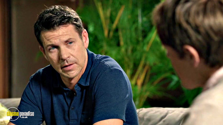 A still #15 from Death in Paradise: Series 5 (2016)