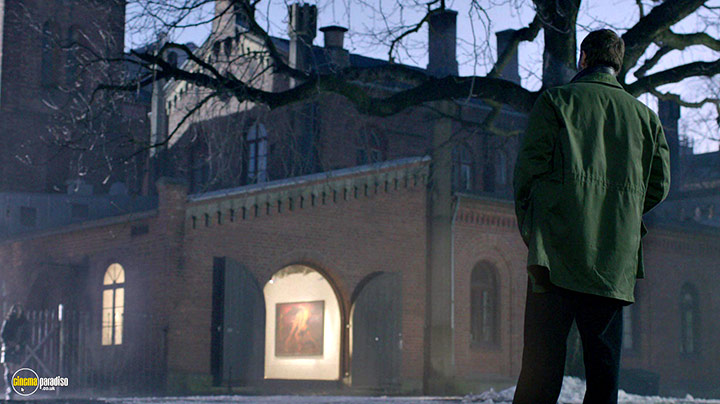 A still #67 from The Snowman (2017)