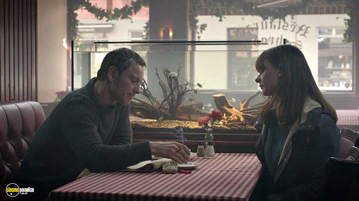 A still #15 from The Snowman (2017)