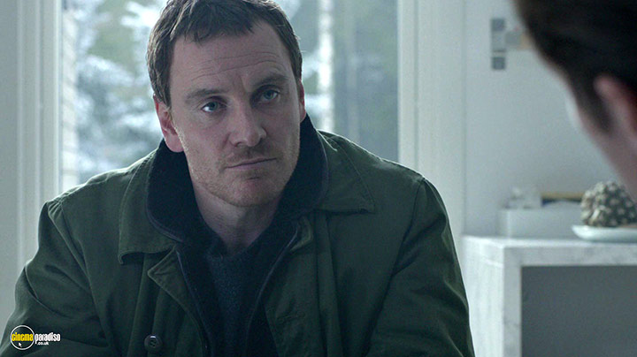 A still #13 from The Snowman (2017)